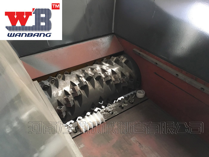 管材撕碎機(jī)